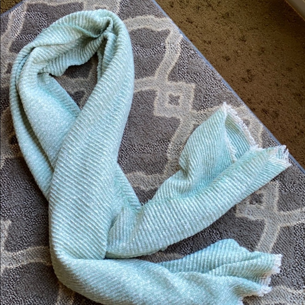 Large mint green scarf/wrap. Like new